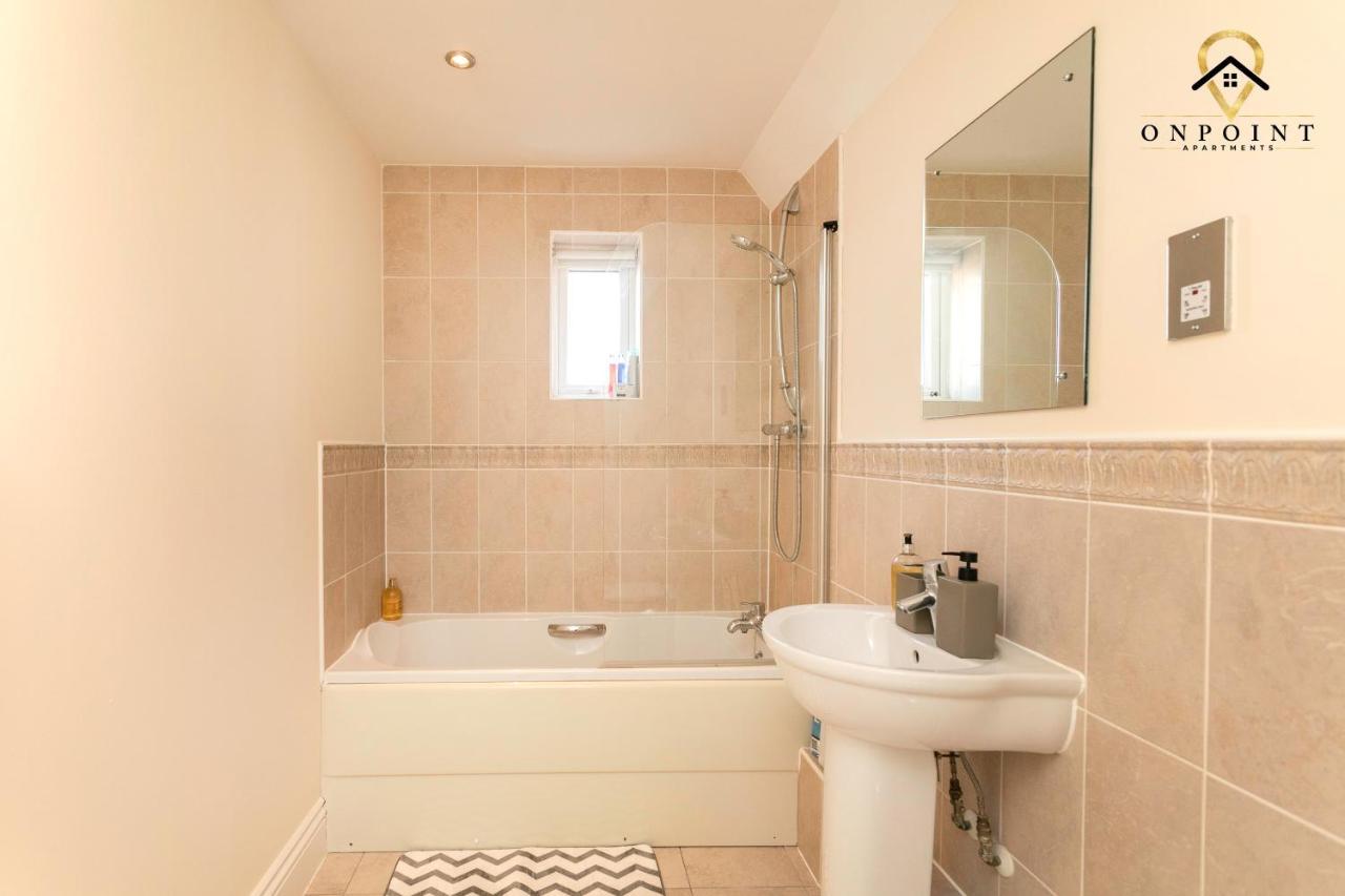 ✰Onpoint -Large 2 Bedroom Apt With Parking!✰ Nottingham Exterior foto